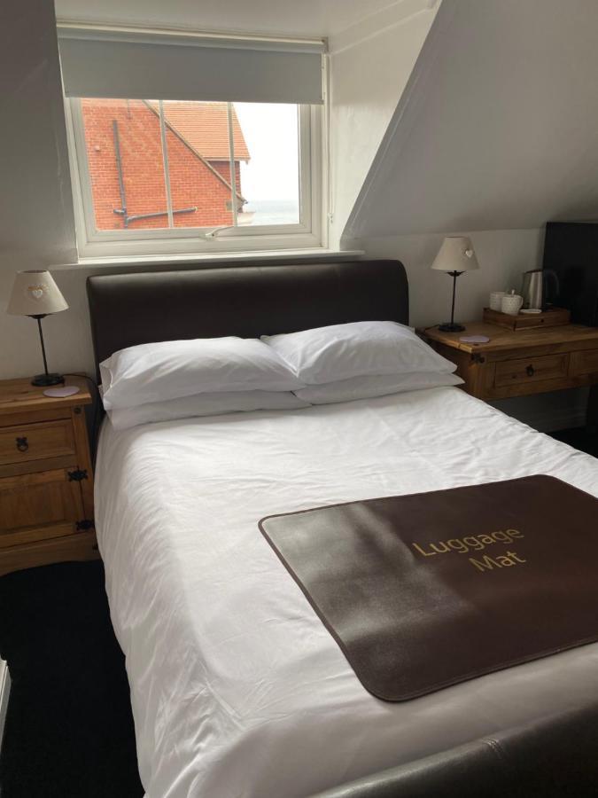 Birtley House Bed And Breakfast ロビン・フッズ・ベイ エクステリア 写真