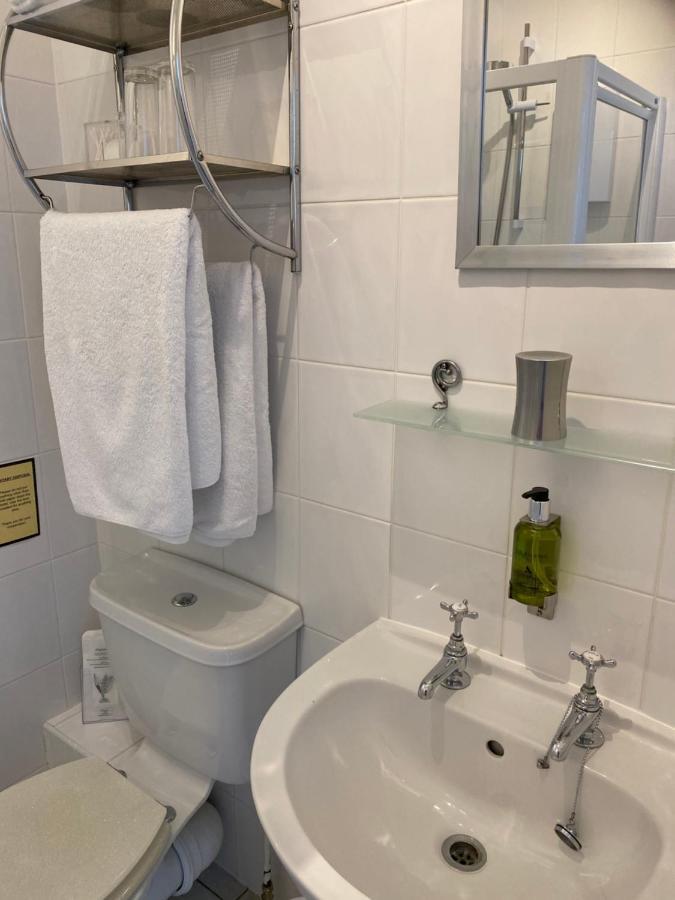 Birtley House Bed And Breakfast ロビン・フッズ・ベイ エクステリア 写真